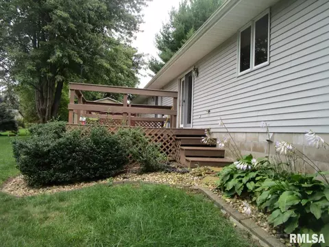 1473 E Myrtle St, Canton, IL 61520 photo 43