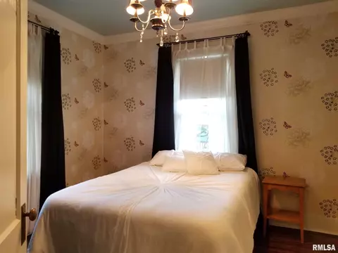 822 E Calhoun St, Macomb, IL 61455 photo 11
