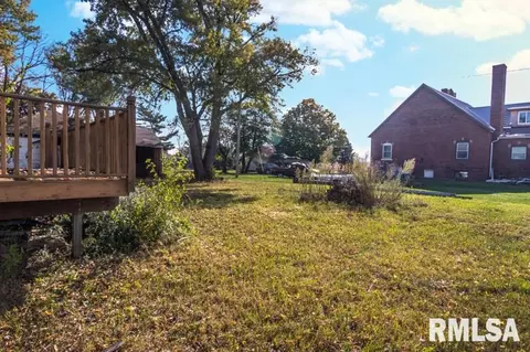 1207 E Clark St, Lowpoint, IL 61545 photo 37