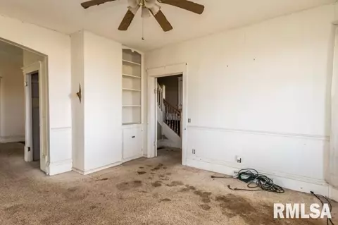 1207 E Clark St, Lowpoint, IL 61545 photo 5
