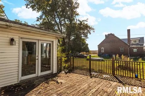1207 E Clark St, Lowpoint, IL 61545 photo 39