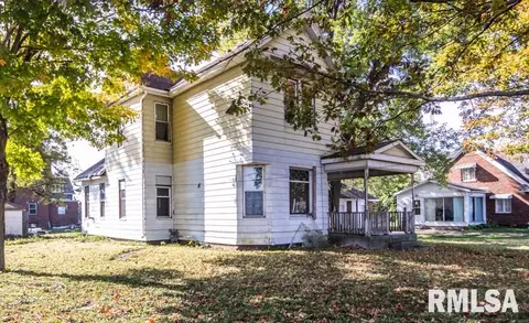 1207 E Clark St, Lowpoint, IL 61545 photo 32