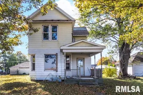 1207 E Clark St, Lowpoint, IL 61545 photo 1