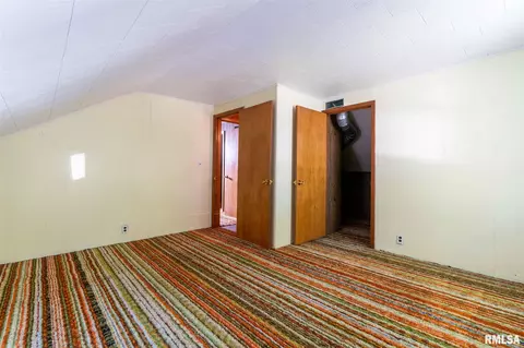 409 S 3rd St, Pekin, IL 61554 photo 20