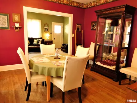 307 W Center St, Eureka, IL 61530 photo 11