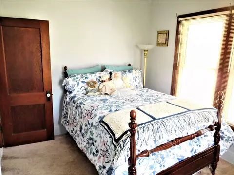 307 W Center St, Eureka, IL 61530 photo 16