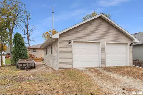 112 N Spring St, Metamora, IL 61548 photo 6