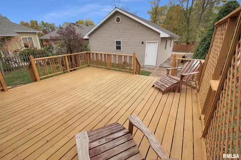 112 N Spring St, Metamora, IL 61548 photo 4