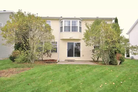 1607 W Meadowview Dr, Dunlap, IL 61525 photo 3