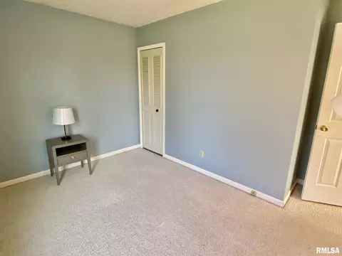 15 Richmond Rd, Macomb, IL 61455 photo 18
