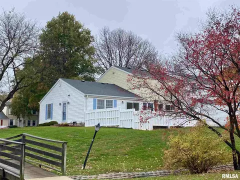 15 Richmond Rd, Macomb, IL 61455 photo 4