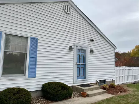 15 Richmond Rd, Macomb, IL 61455 photo 3