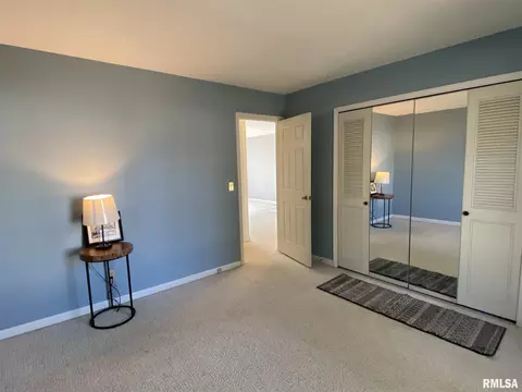 15 Richmond Rd, Macomb, IL 61455 photo 16