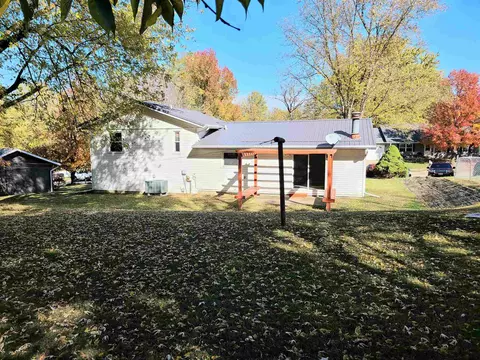 1435 E Sycamore St, Canton, IL 61520 photo 35