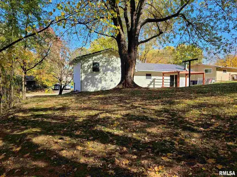 1435 E Sycamore St, Canton, IL 61520 photo 36