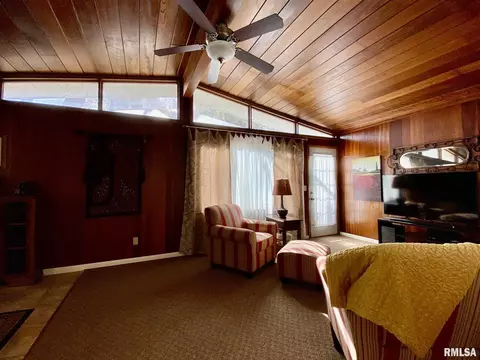 1327 Parkview Dr, Macomb, IL 61455 photo 15