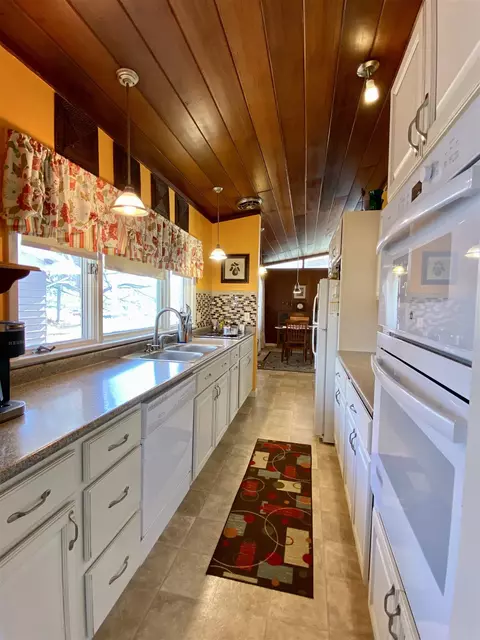 1327 Parkview Dr, Macomb, IL 61455 photo 10