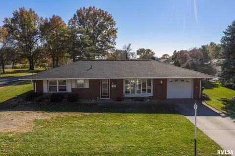 1622 Summit Dr, Pekin, IL 61554 photo 43
