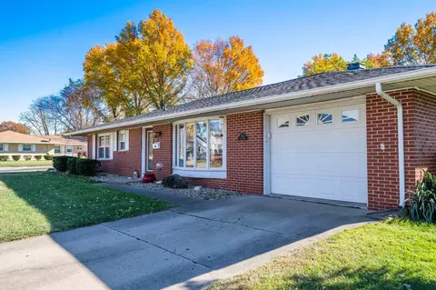 1622 Summit Dr, Pekin, IL 61554 photo 36