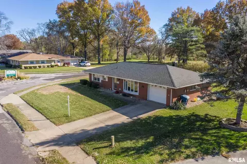 1622 Summit Dr, Pekin, IL 61554 photo 45