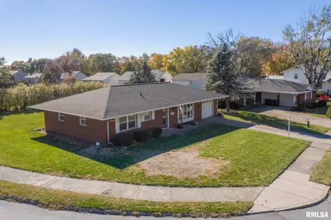 1622 Summit Dr, Pekin, IL 61554 photo 44