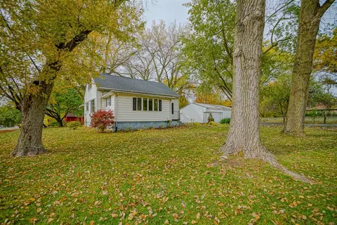 711 S Oak St, Delavan, IL 61734 photo 31