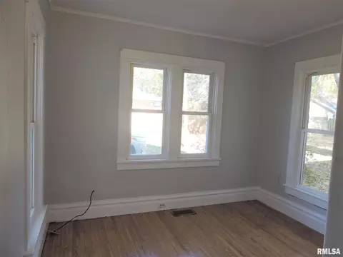 1135 Maple Ave, Macomb, IL 61455 photo 16