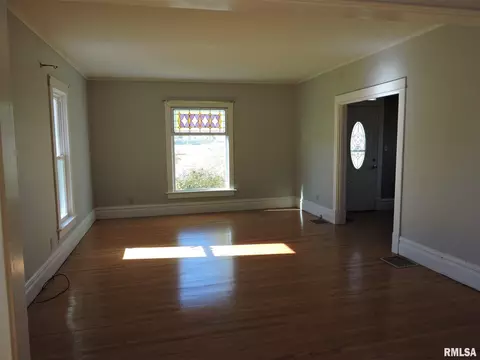 1135 Maple Ave, Macomb, IL 61455 photo 6