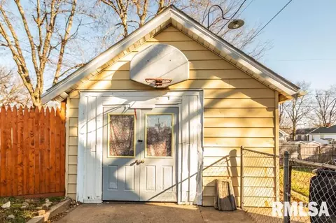 1202 S 7th St, Pekin, IL 61554 photo 34