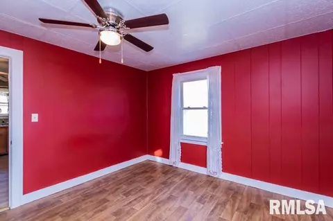1202 S 7th St, Pekin, IL 61554 photo 18