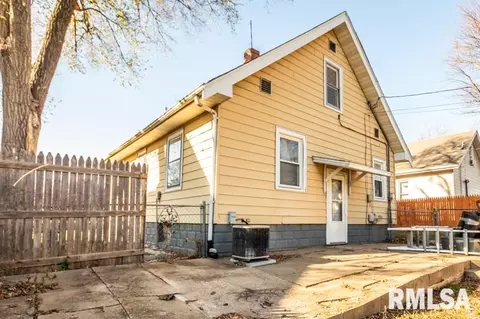 1202 S 7th St, Pekin, IL 61554 photo 29
