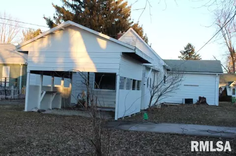 438 S Madison St, Macomb, IL 61455 photo 25