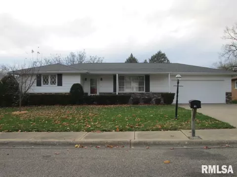 811 S Kickapoo Ln, Peoria, IL 61604 photo 1