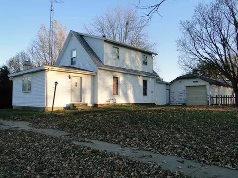 209 E Main St, Industry, IL 61440 photo 1