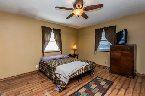900 Oakwood Dr, Eureka, IL 61530 photo 30
