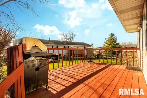 900 Oakwood Dr, Eureka, IL 61530 photo 45