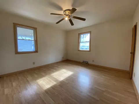 203 E Main St, Industry, IL 61440 photo 10