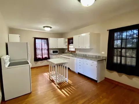 1206 S Johnson St, Macomb, IL 61455 photo 5