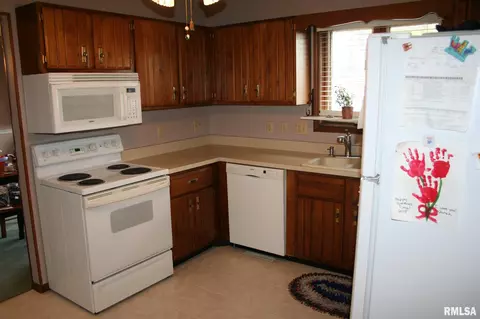 1225 China Rd, Macomb, IL 61455 photo 6
