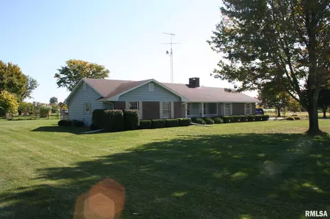 1225 China Rd, Macomb, IL 61455 photo 1