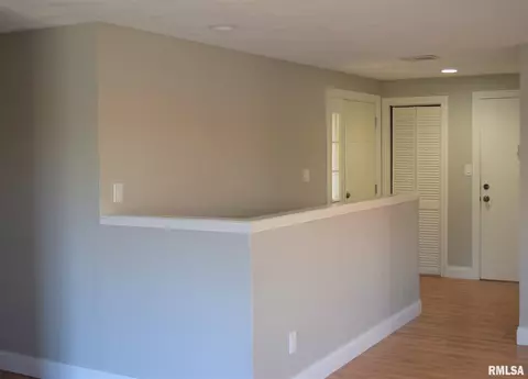 5018 S Lake Camelot Dr, Mapleton, IL 61547 photo 5