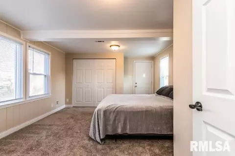 205 W Gloria Dr, Eureka, IL 61530 photo 29