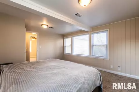 205 W Gloria Dr, Eureka, IL 61530 photo 27