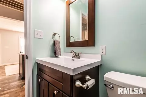 205 W Gloria Dr, Eureka, IL 61530 photo 20
