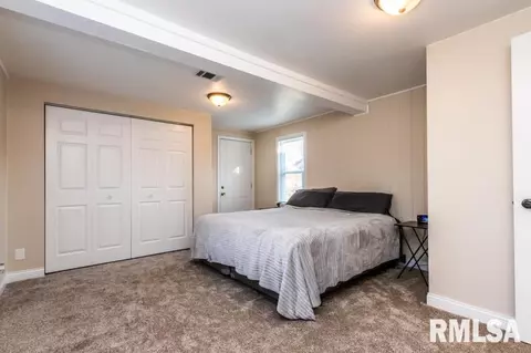 205 W Gloria Dr, Eureka, IL 61530 photo 25