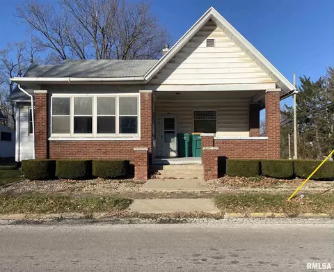404 W Murray St, Macomb, IL 61455 photo 1