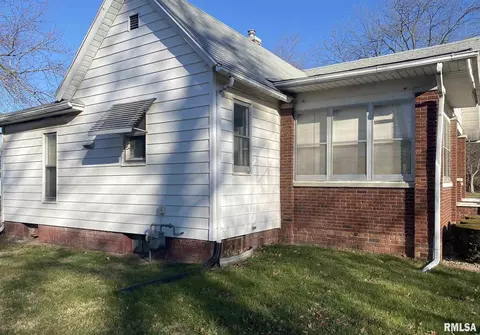 404 W Murray St, Macomb, IL 61455 photo 4