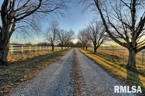 5204 N Kickapoo Edwards Rd, Edwards, IL 61528 photo 3