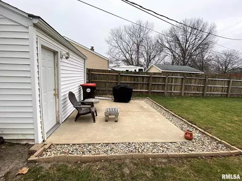 324 Edgewood Ct, Morton, IL 61550 photo 24
