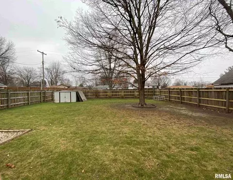 324 Edgewood Ct, Morton, IL 61550 photo 30